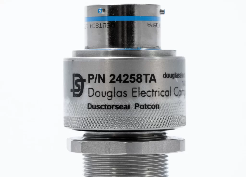 24258TA Hermetic thermocouple feedthrough with vacuum face seal and jamnut