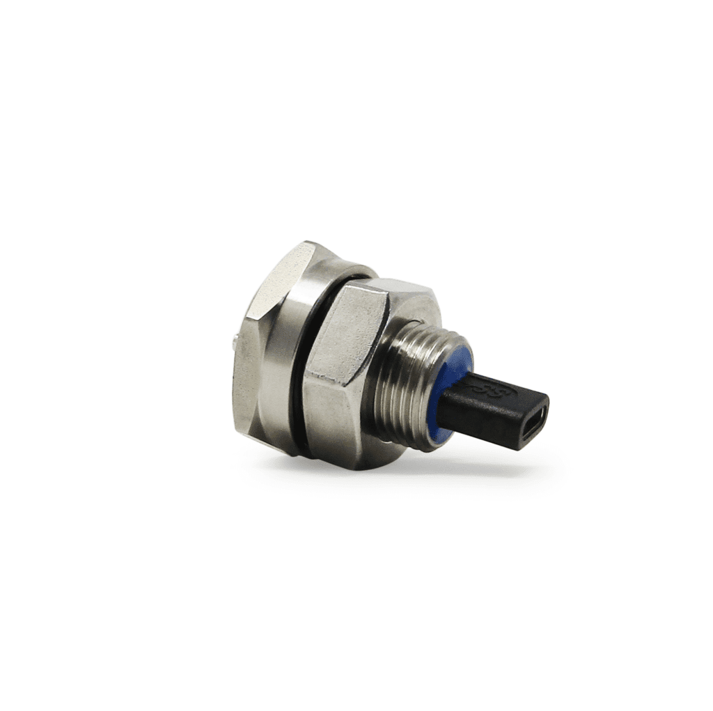 USB-C hermetic bulkhead connector with small jamnut design